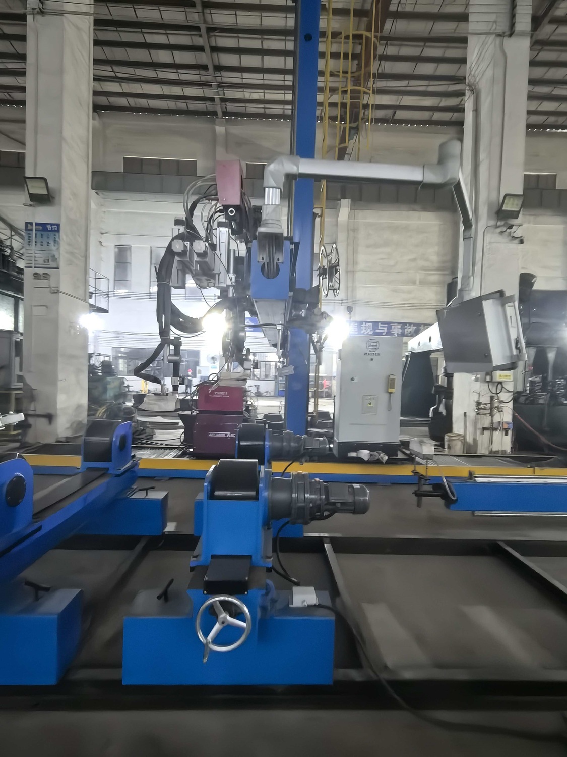 全自动直焊 筒体焊接设备1.jpg